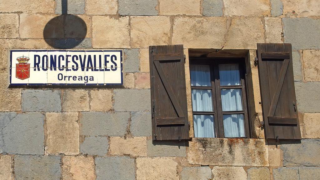 Posada De Roncesvalles Dış mekan fotoğraf